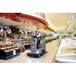 Szorowarka samojezdna z fotelem dla operatora Karcher B 110 R Bc+D75