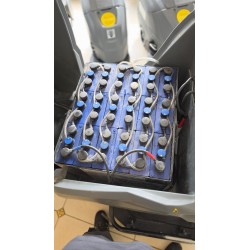 Szorowarka Karcher z fotelem dla operatora B200